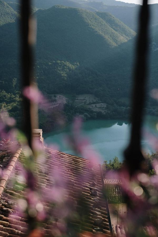 Lago Del Turano - La Taverna Con Cucina Open Space E Free Wi-Fi Ascrea Exterior foto